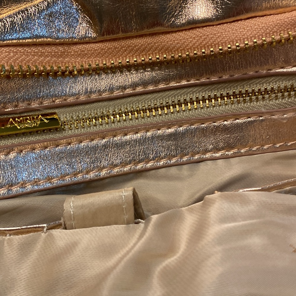 Beautiful Amrita Singh shoulder bag.  Never used - Picture 7 of 7